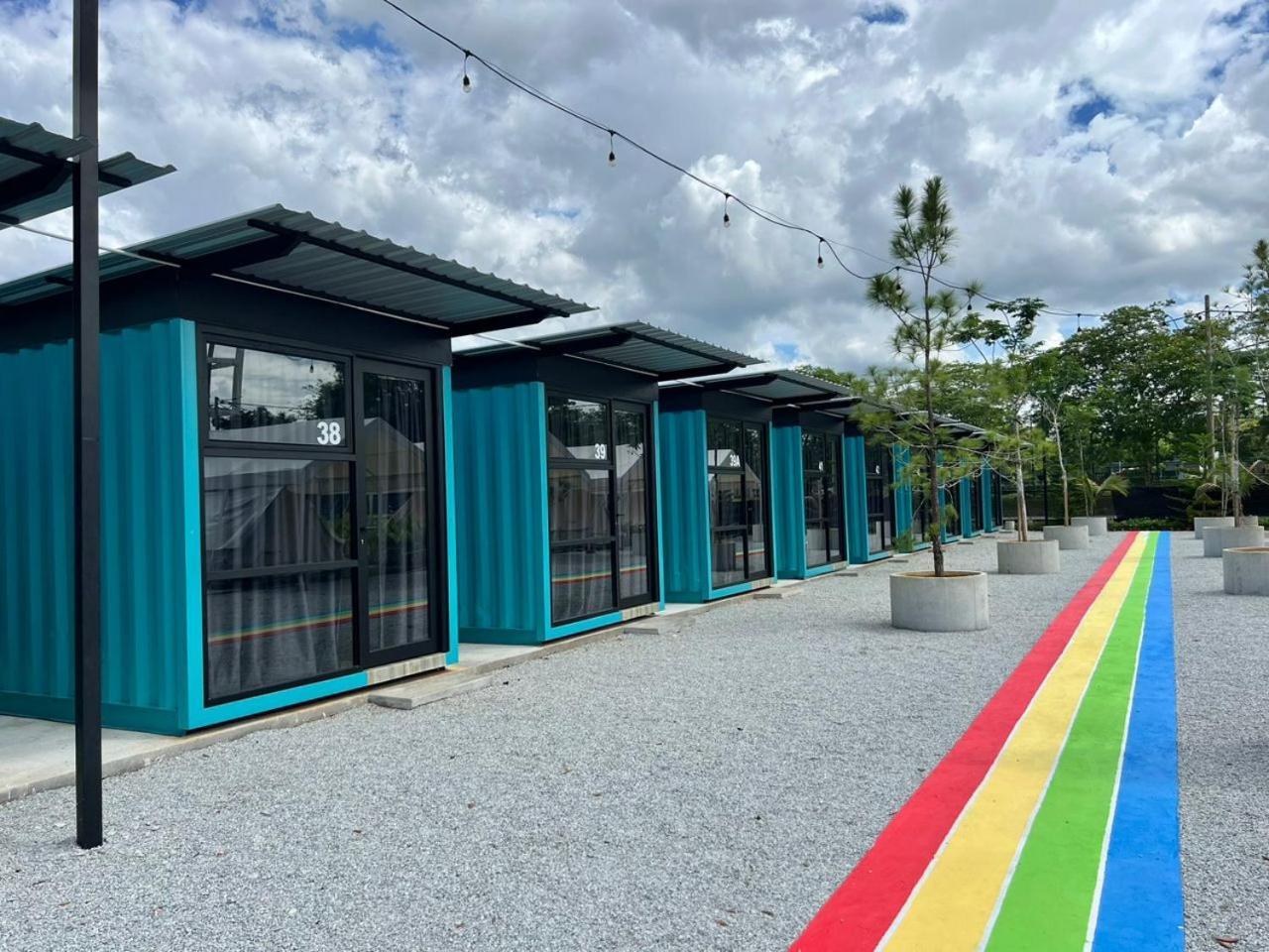 Reserve The Cozytainer Taiping Exterior foto