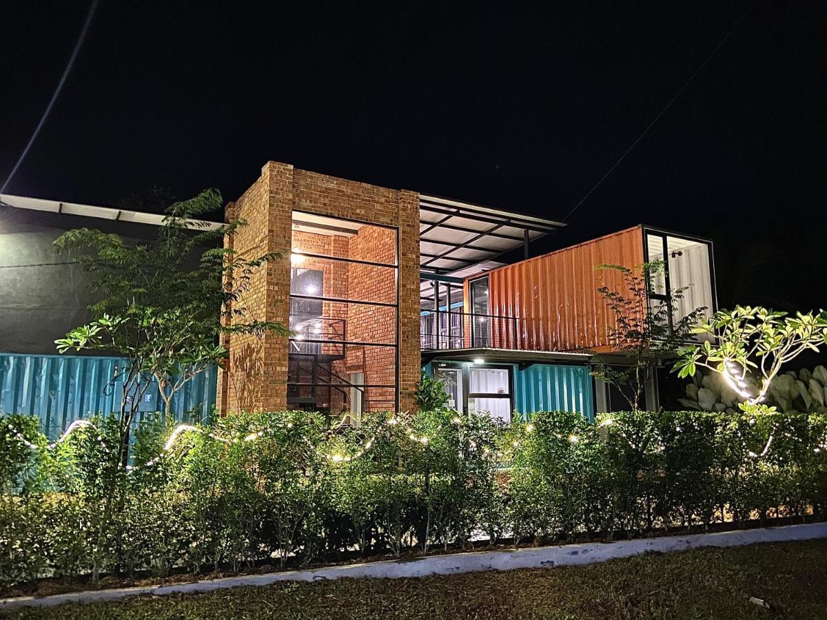Reserve The Cozytainer Taiping Exterior foto